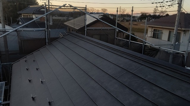 スーパーガルテクト　屋根カバー工事